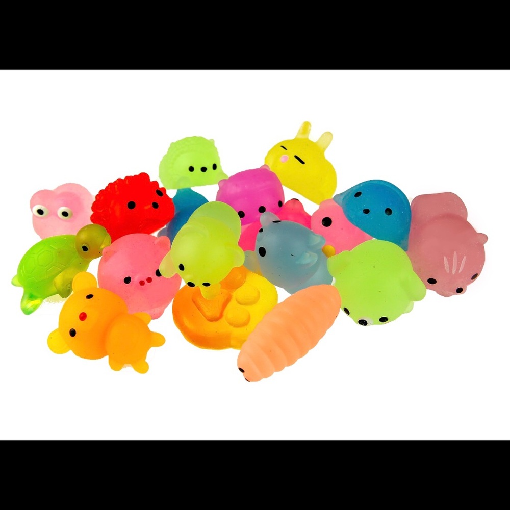 🐢 2 PACK GLOW IN THE DARK SQUISHY TOYS 🐢